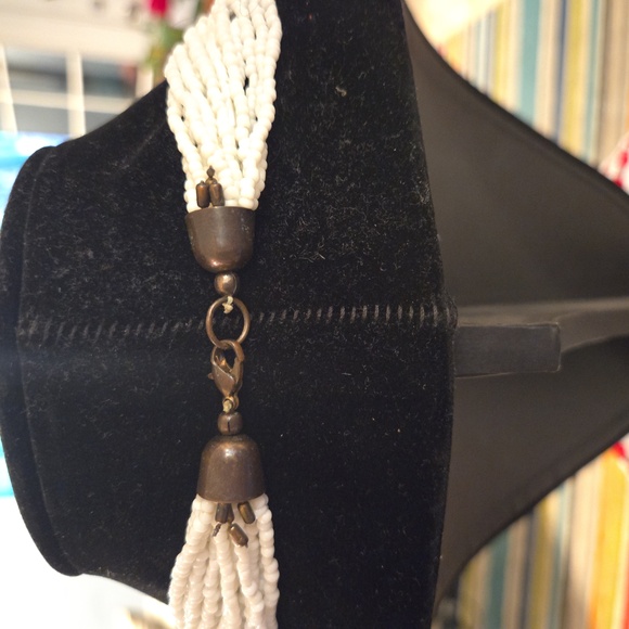 Vintage White Seed Necklace - Picture 4 of 6